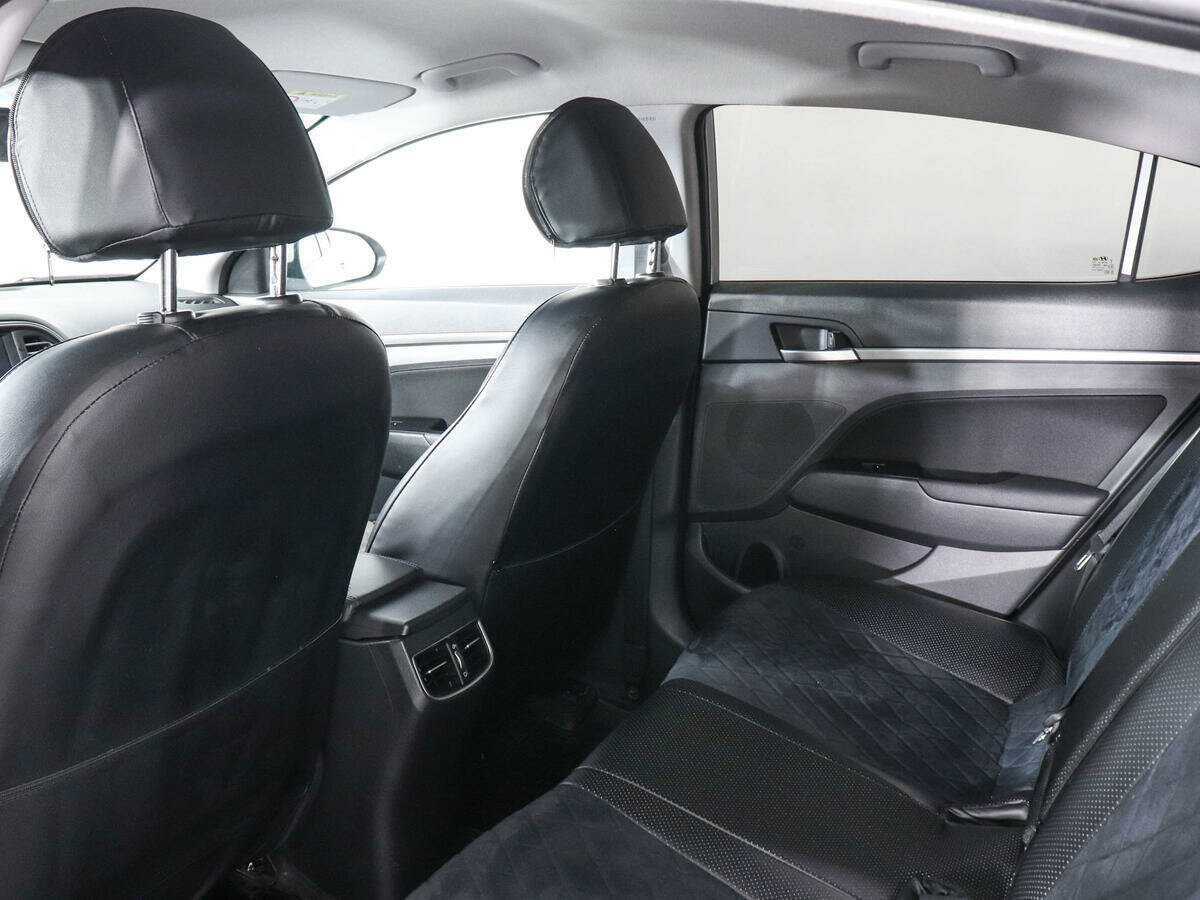 Хендай Елантра б/у, 2019, Автоматическая. Фото: #11