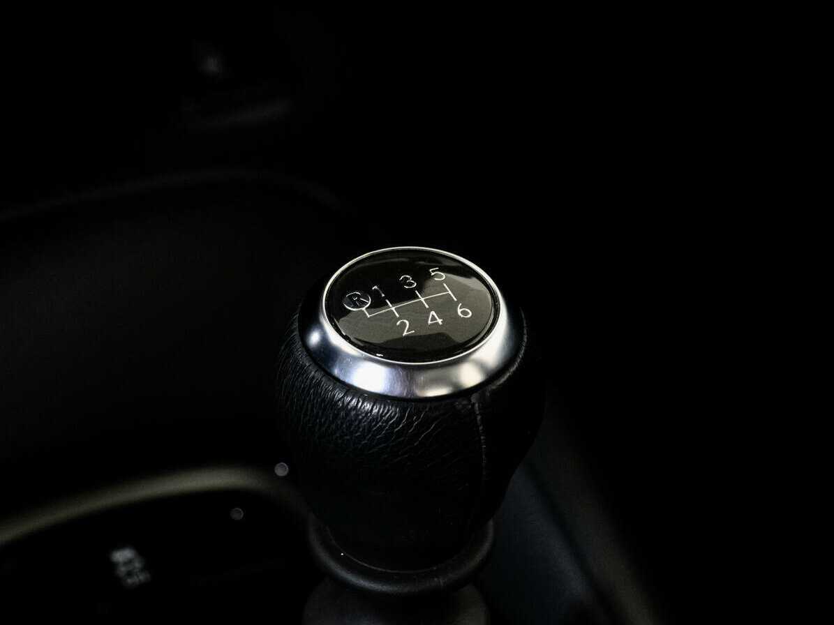 Тойота Королла б/у, 2020, Механическая. Фото: #13