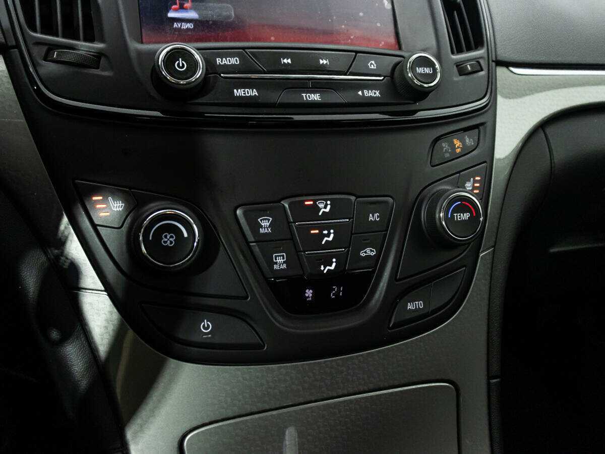 Опель Инсигния б/у, 2014, Механическая. Фото: #14