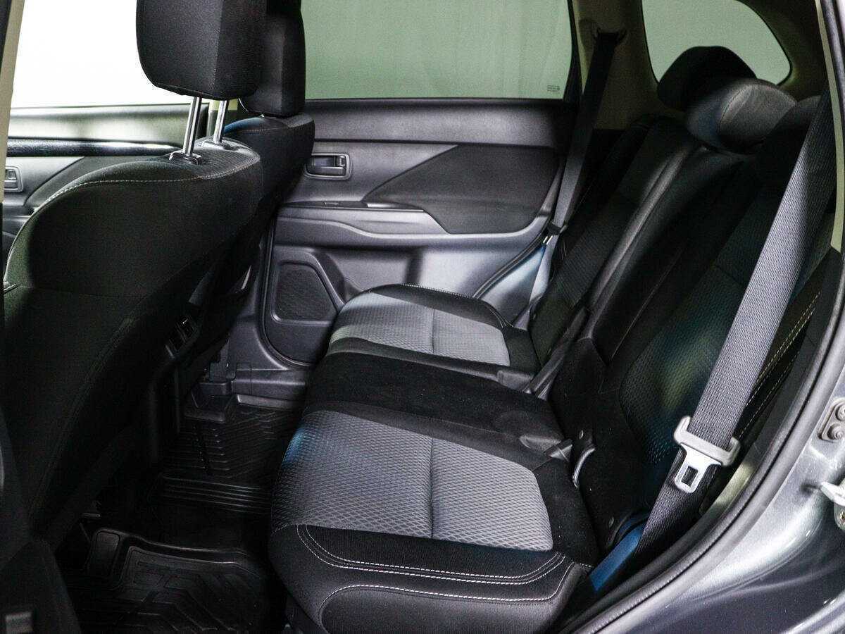 Митсубиши Оутлэндер б/у, 2018, Вариатор. Фото: #7