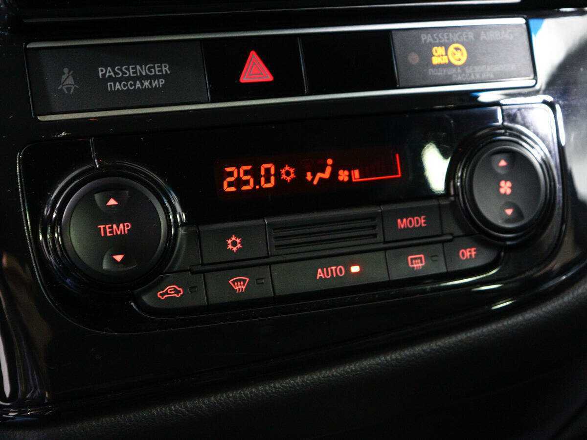 Митсубиши Оутлэндер б/у, 2018, Вариатор. Фото: #17