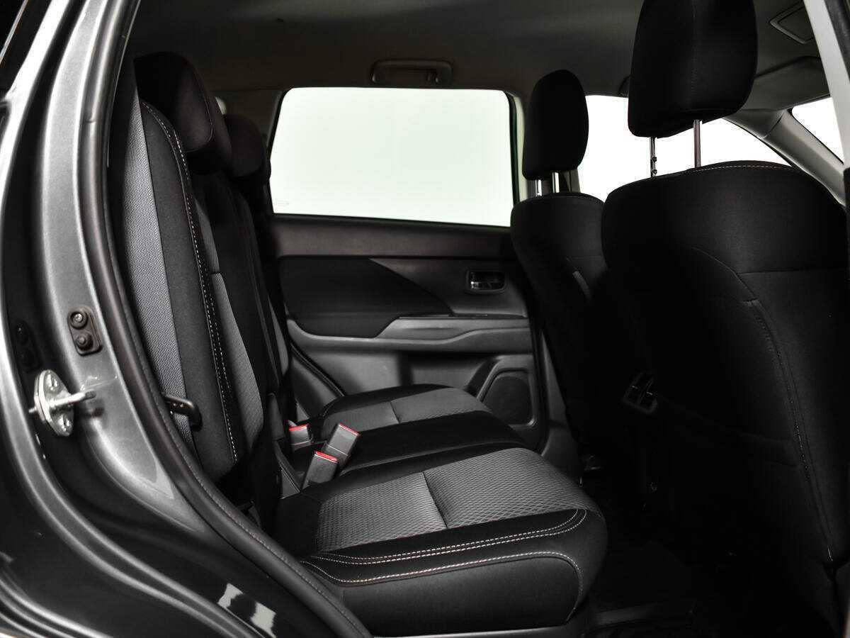 Митсубиши Оутлэндер б/у, 2020, Вариатор. Фото: #9