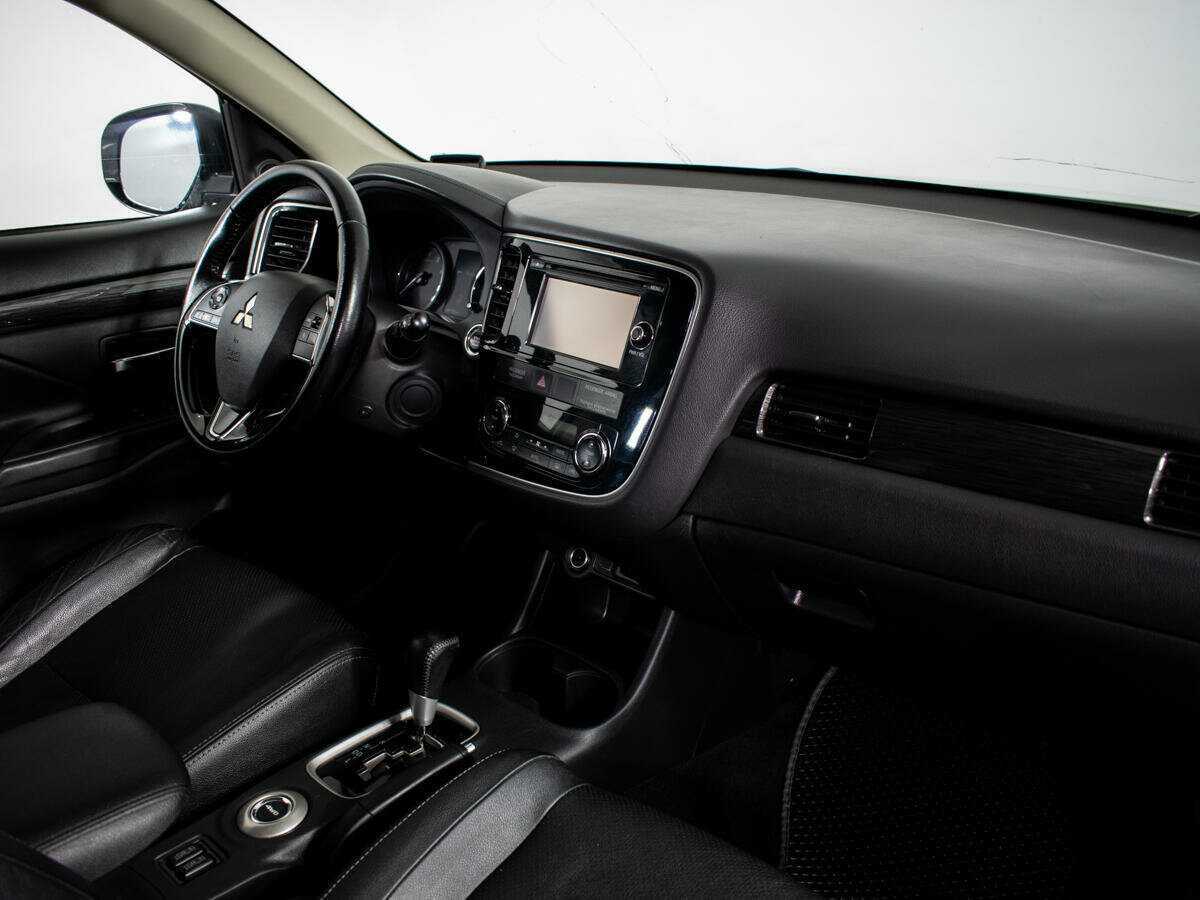 Митсубиши Оутлэндер б/у, 2016, Вариатор. Фото: #7