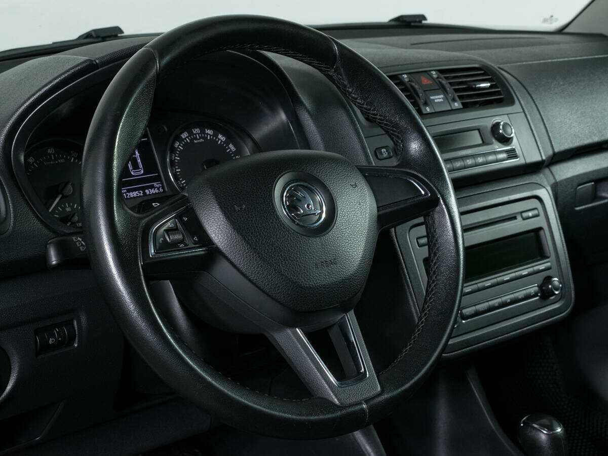 Шкода Фабия б/у, 2013, Автоматическая. Фото: #11