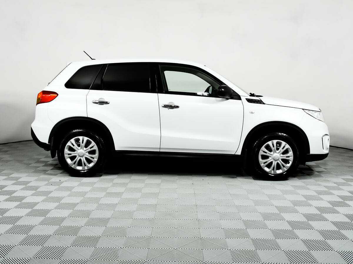 Сузуки Витара б/у, 2018, Механическая. Фото: #3