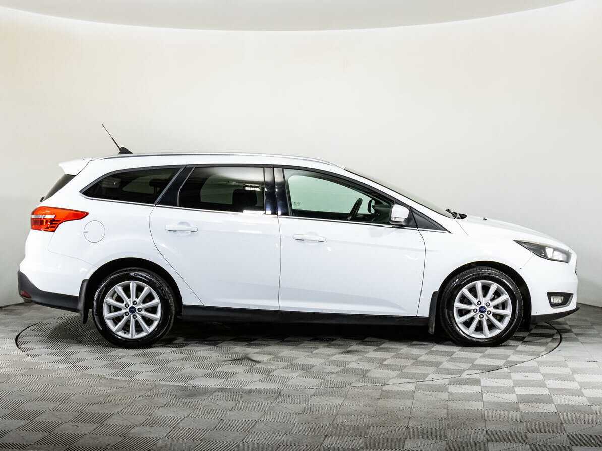 Форд Фокус б/у, 2019, Автоматическая. Фото: #3