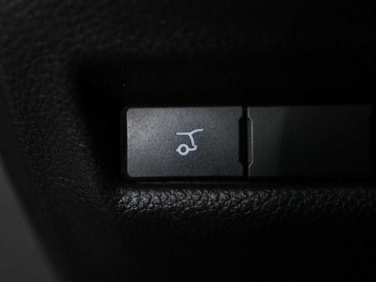 Форд Експлорер б/у, 2013, Автоматическая. Фото: #15