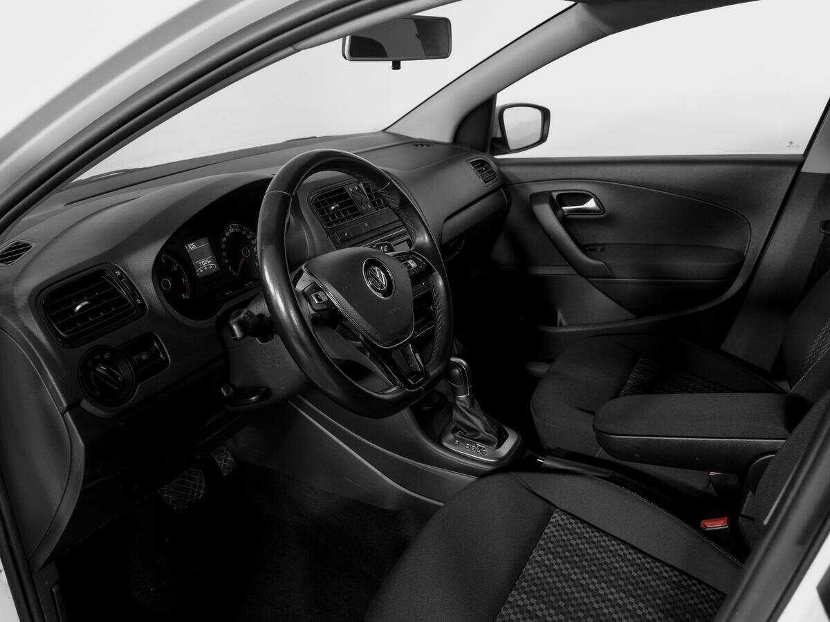 Фольксваген Поло б/у, 2017, Автоматическая. Фото: #14