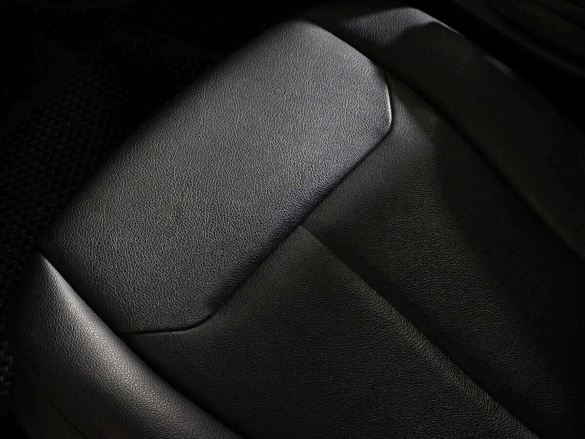 БМВ 3 серии б/у, 2013, Автоматическая. Фото: #12