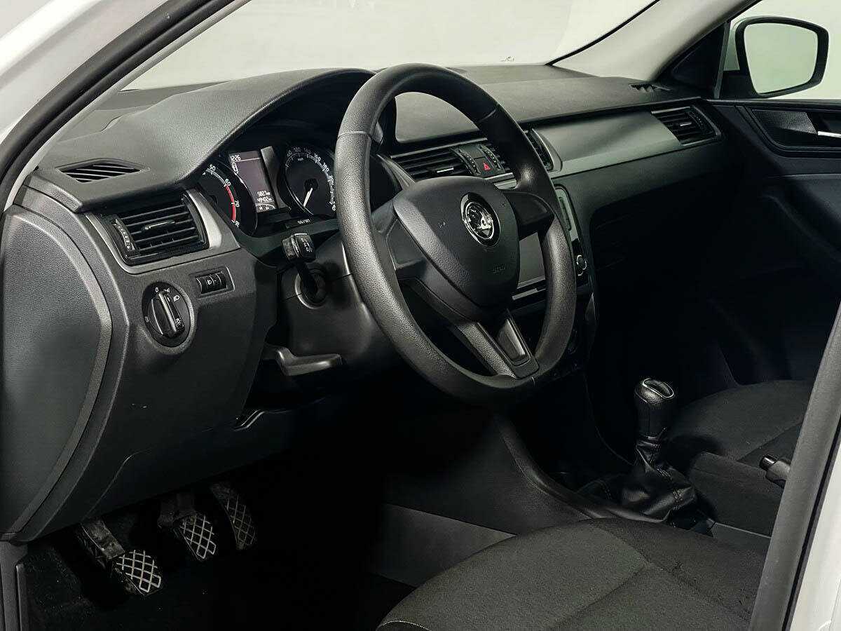 Шкода Рапид б/у, 2019, Механическая. Фото: #10