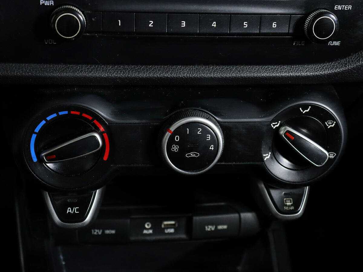 Киа Рио б/у, 2017, Механическая. Фото: #16