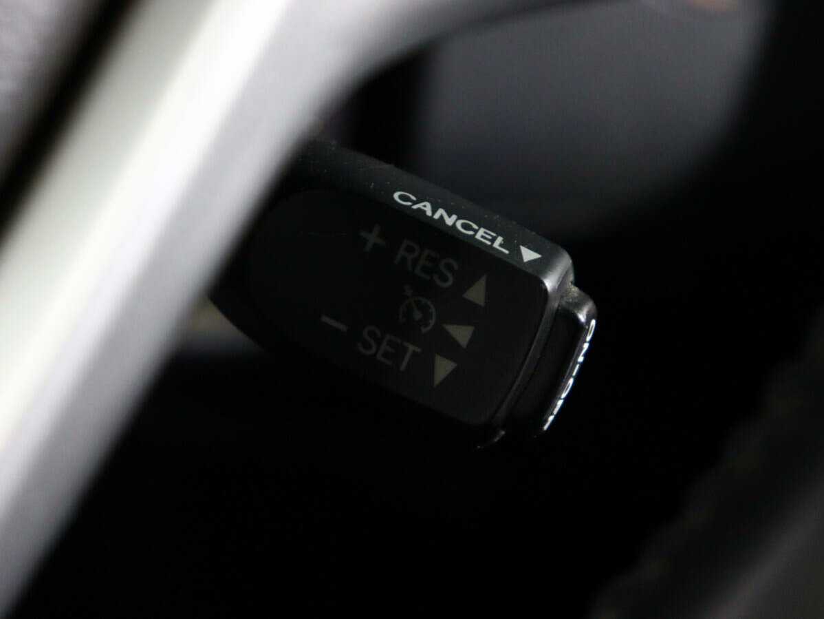 Тойота Хайлэндер б/у, 2014, Автоматическая. Фото: #21