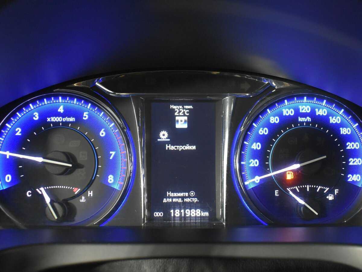 Тойота Камри б/у, 2015, Автоматическая. Фото: #13