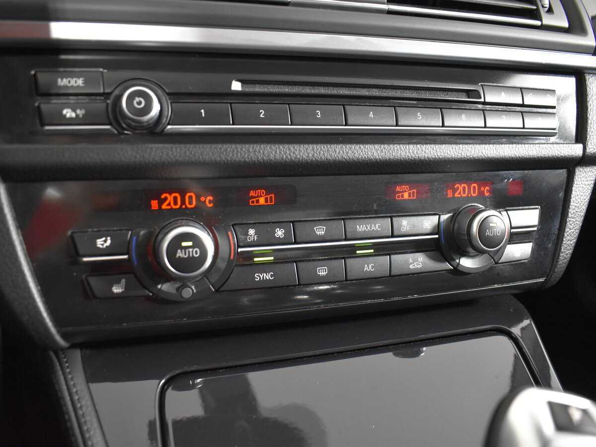 БМВ 5 серии б/у, 2014, Автоматическая. Фото: #18