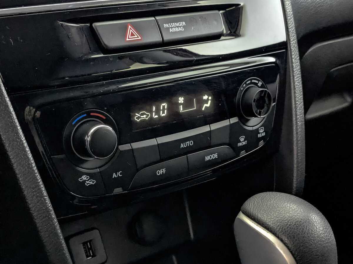 Сузуки Витара б/у, 2016, Автоматическая. Фото: #20