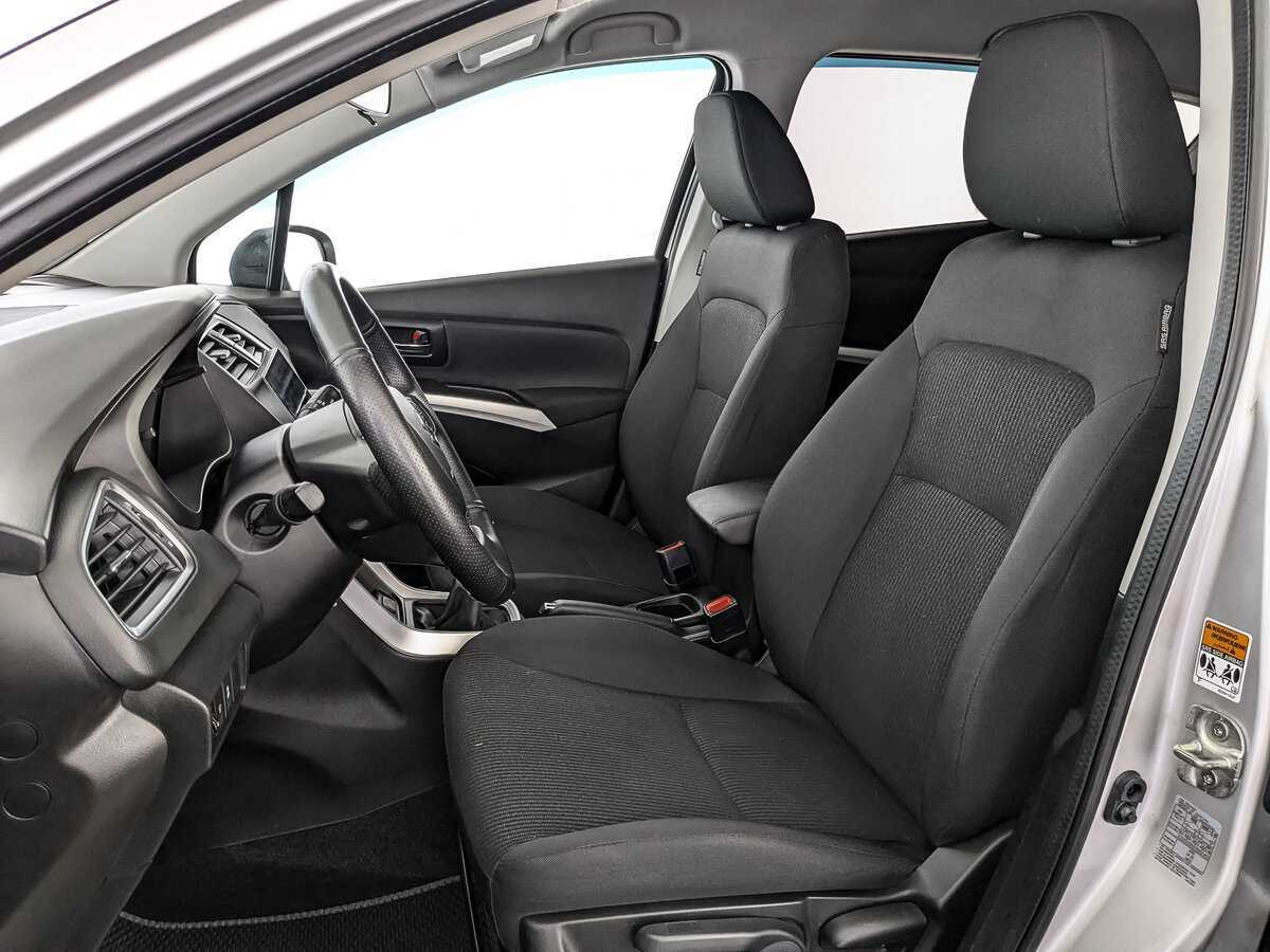 Сузуки С-Икс4 б/у, 2018, Механическая. Фото: #15