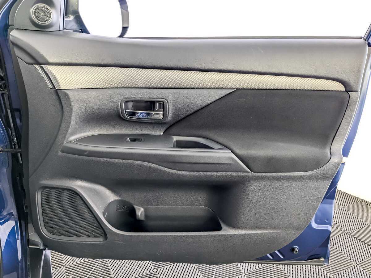 Митсубиши Оутлэндер б/у, 2014, Вариатор. Фото: #19