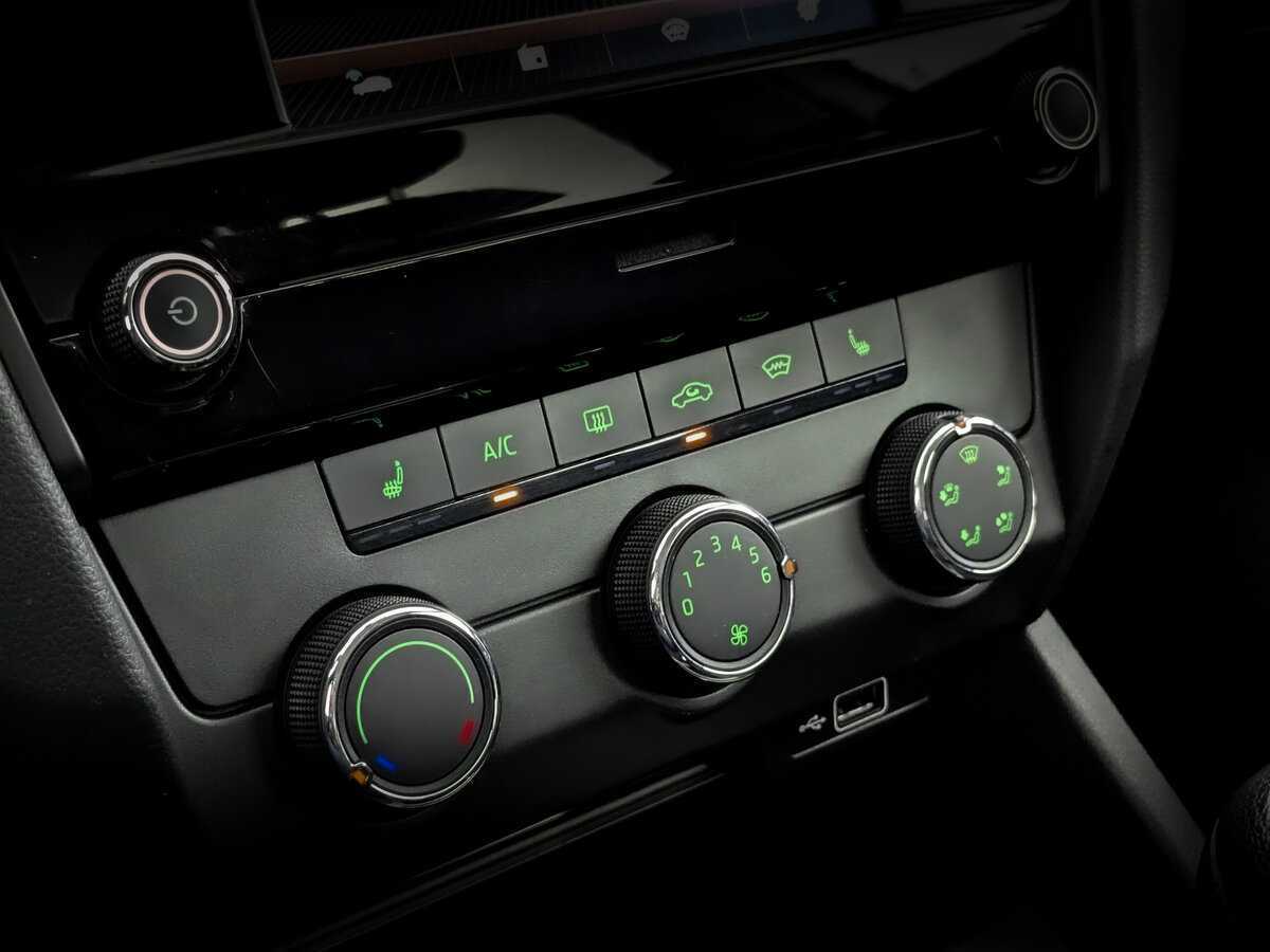 Шкода Октавия б/у, 2019, Механическая. Фото: #20