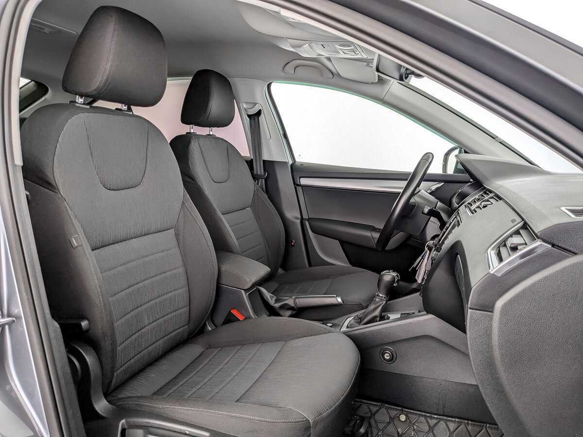 Шкода Октавия б/у, 2016, Роботизированная. Фото: #18