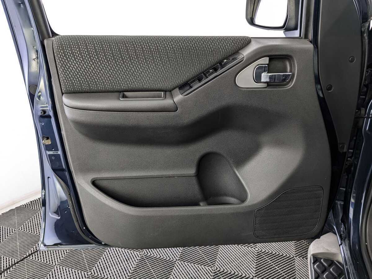 Ниссан Патфайндер б/у, 2012, Автоматическая. Фото: #14