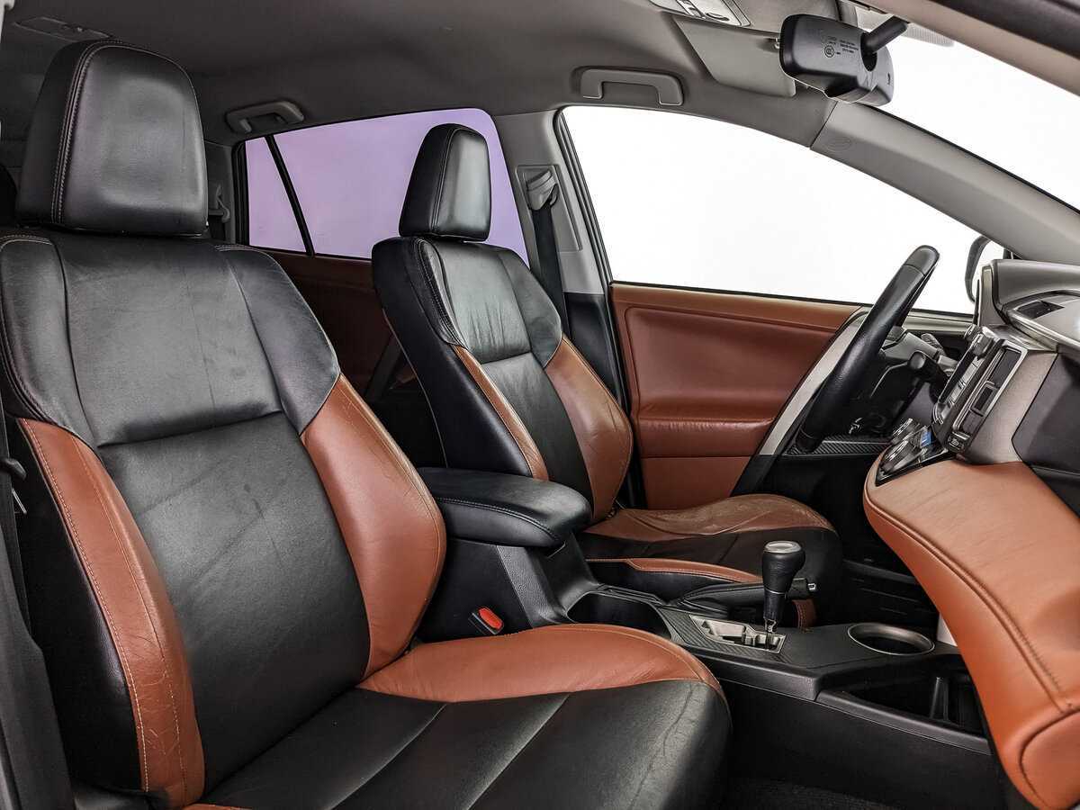 Тойота Рав4 б/у, 2013, Автоматическая. Фото: #19