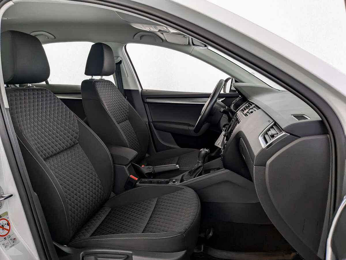 Шкода Октавия б/у, 2017, Автоматическая. Фото: #18