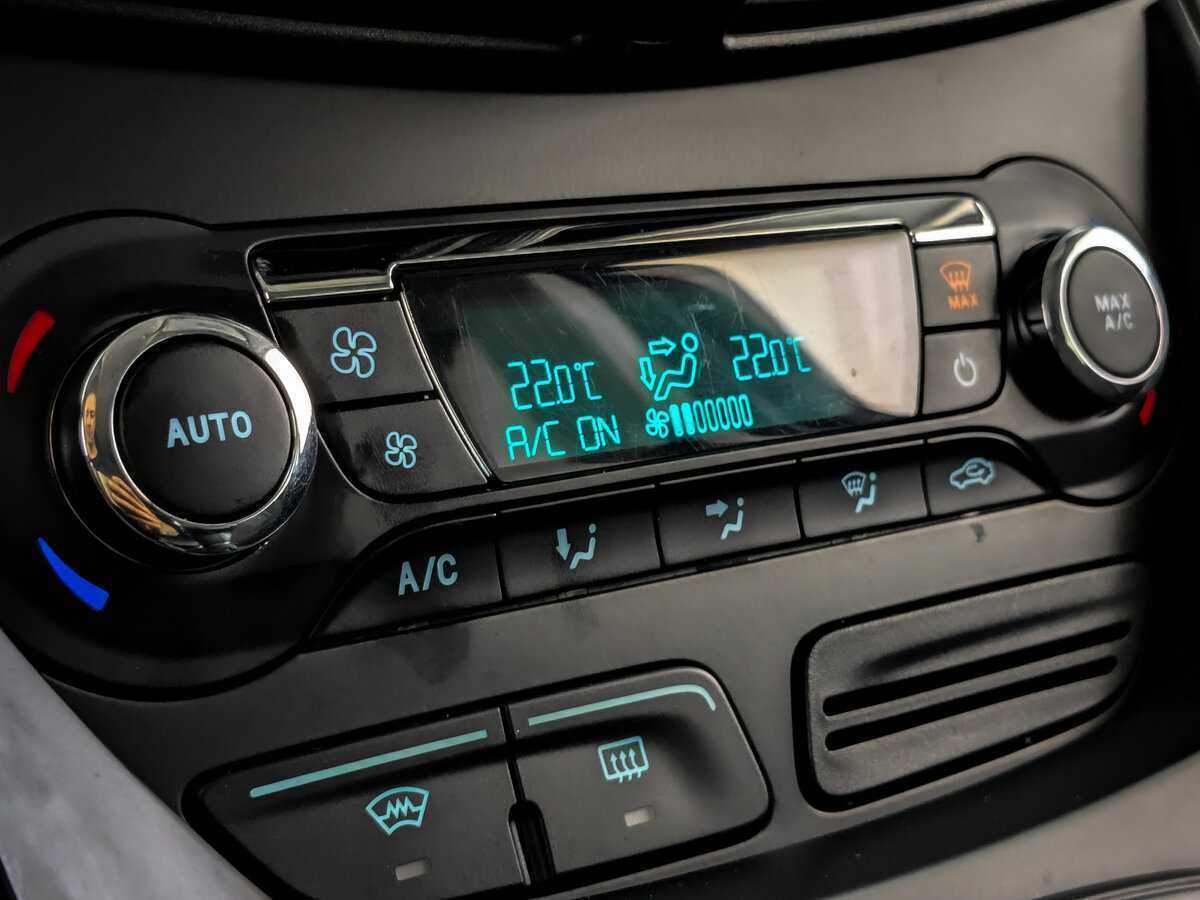 Форд Куга б/у, 2016, Автоматическая. Фото: #19