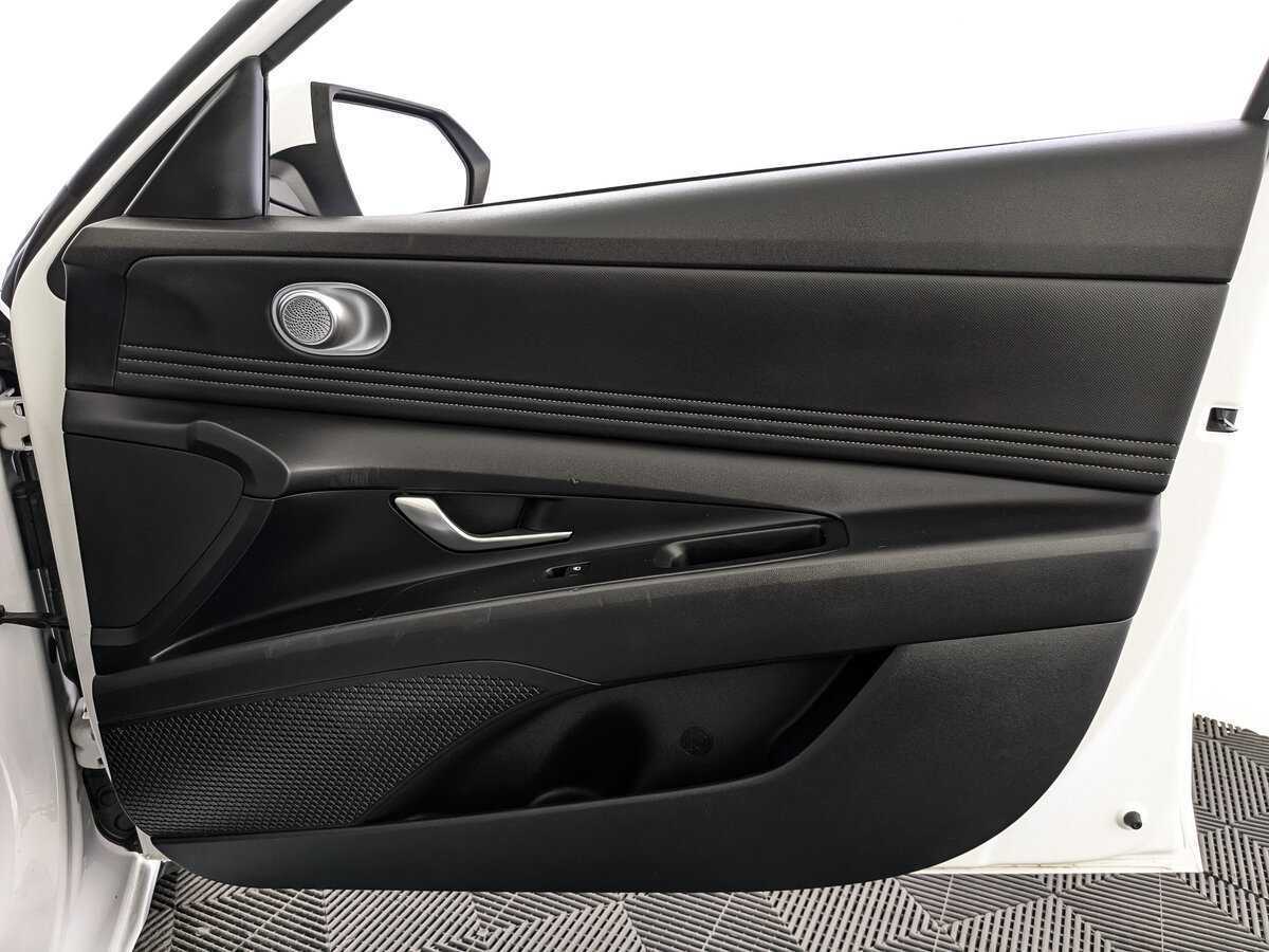 Хендай Елантра б/у, 2022, Автоматическая. Фото: #20