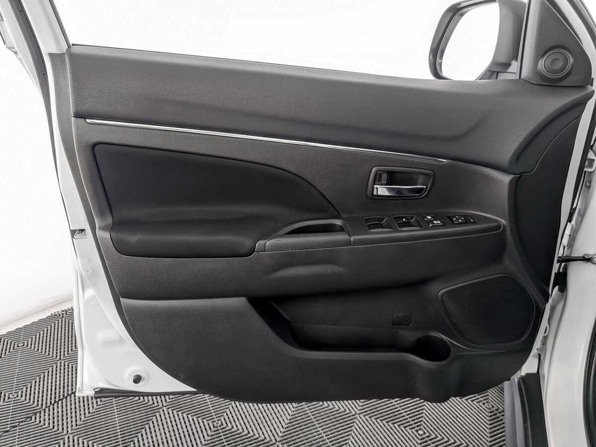 Митсубиши АС-Икс б/у, 2013, Вариатор. Фото: #14