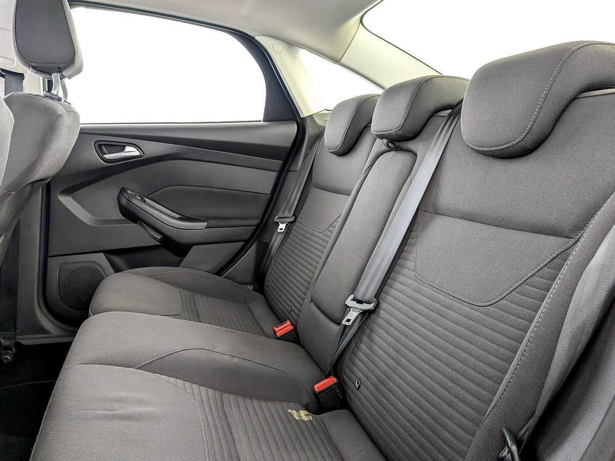 Форд Фокус б/у, 2017, Автоматическая. Фото: #9