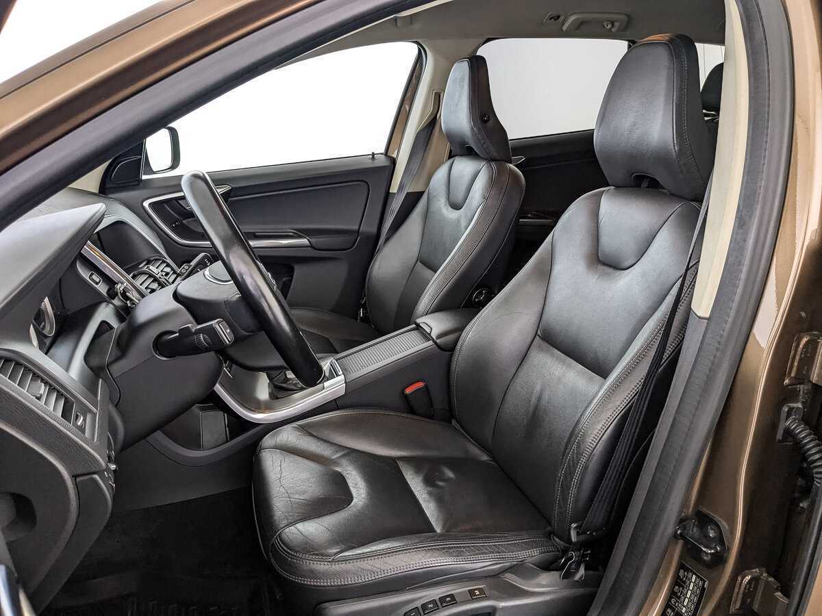 Вольво ИксЦ60 б/у, 2012, Автоматическая. Фото: #15