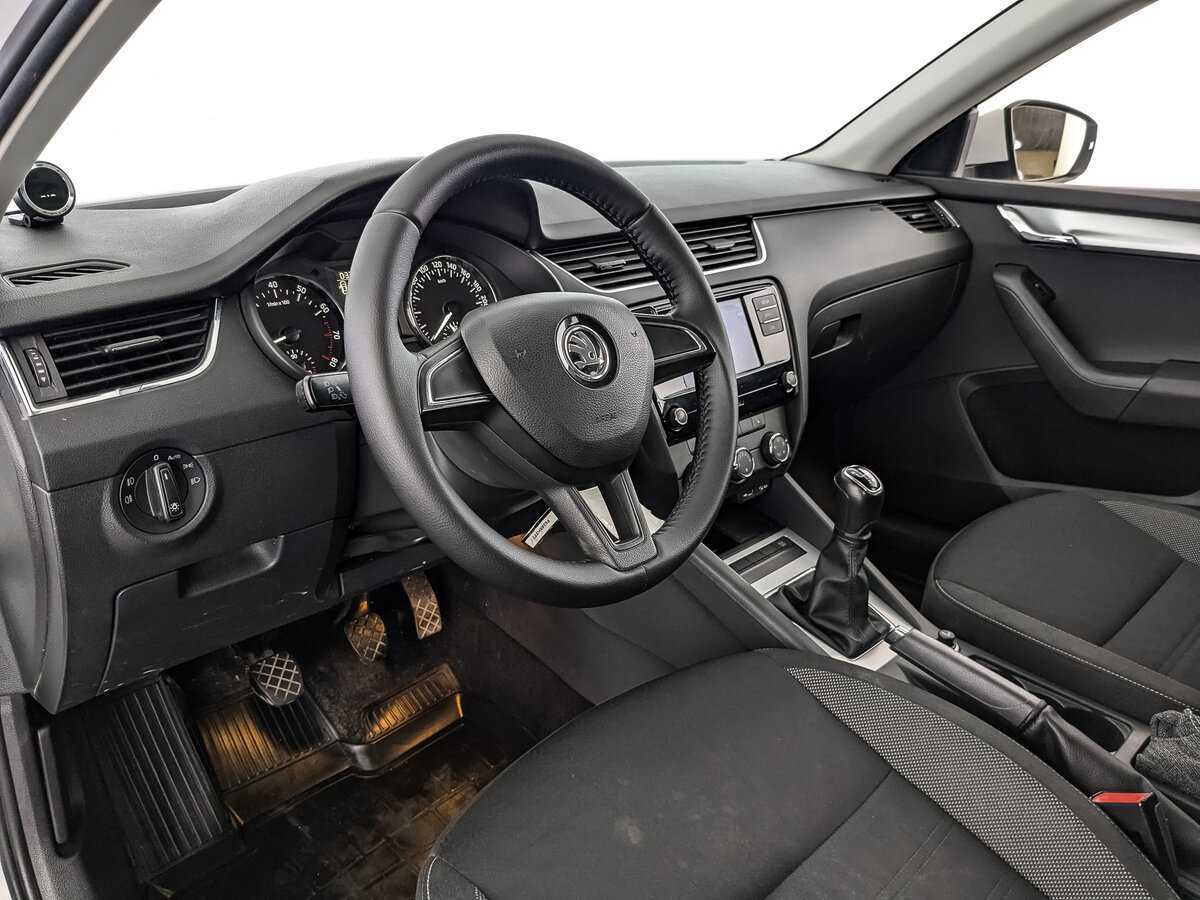 Шкода Октавия б/у, 2017, Механическая. Фото: #10