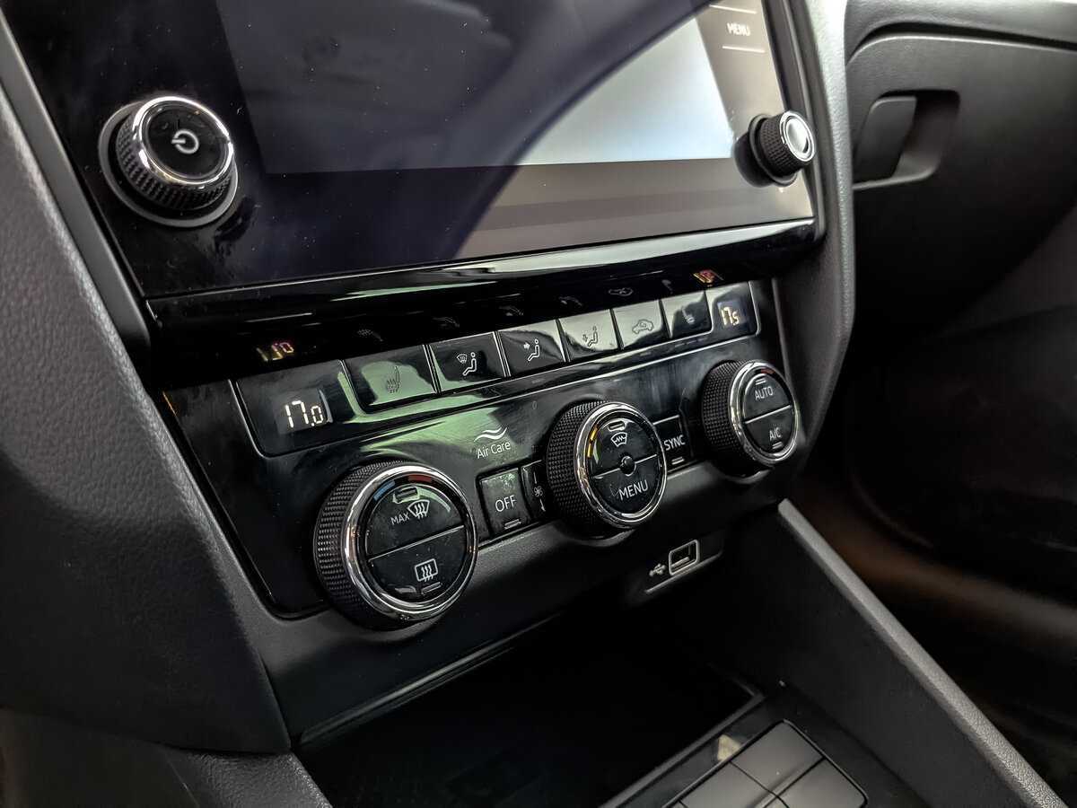 Шкода Октавия б/у, 2018, Роботизированная. Фото: #15