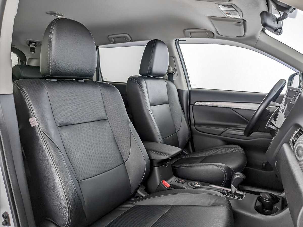 Митсубиши Оутлэндер б/у, 2014, Вариатор. Фото: #19