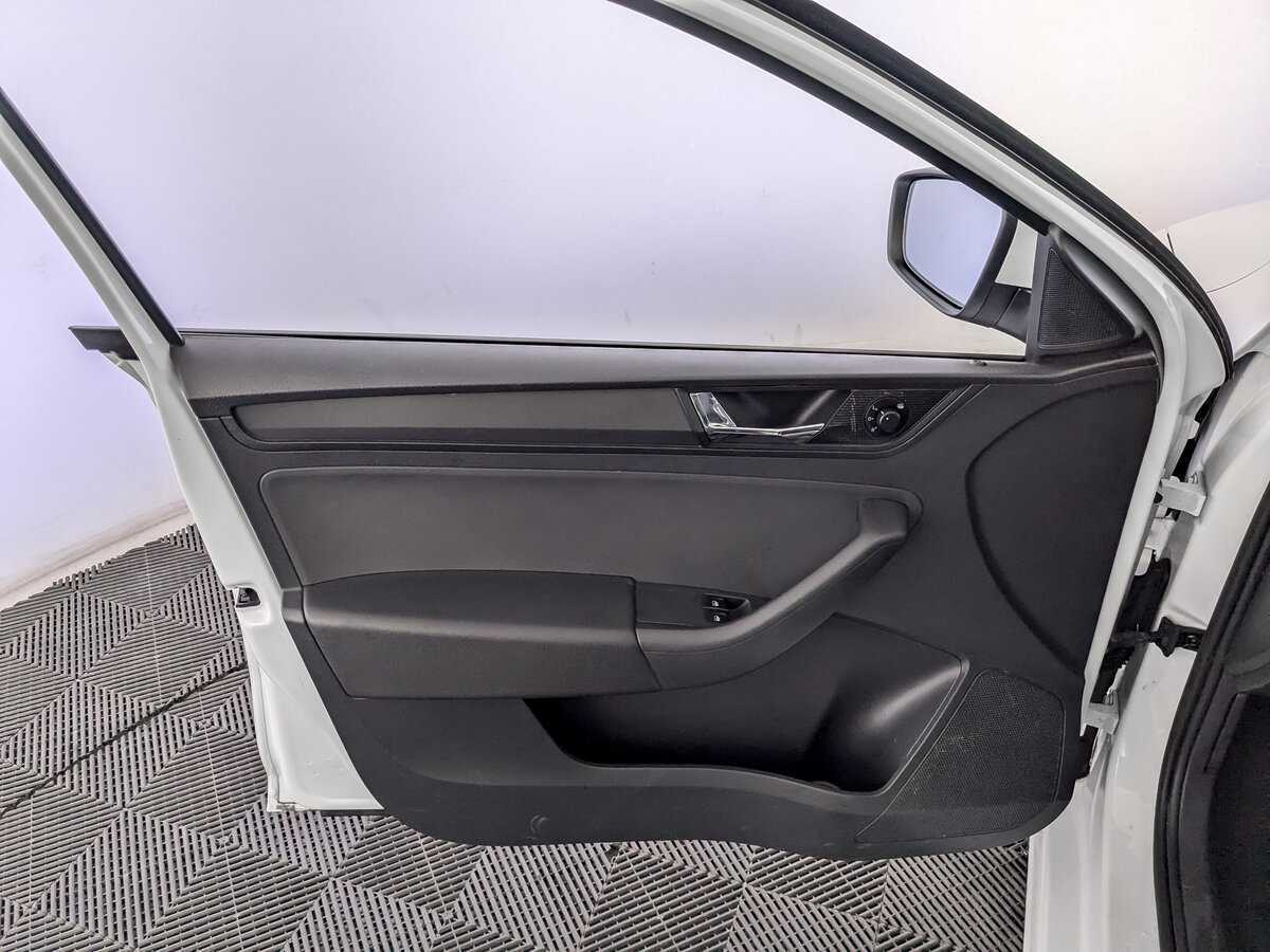 Шкода Рапид б/у, 2019, Автоматическая. Фото: #14