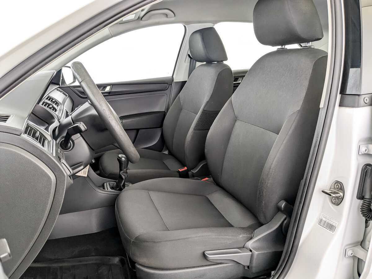 Шкода Рапид б/у, 2019, Механическая. Фото: #14