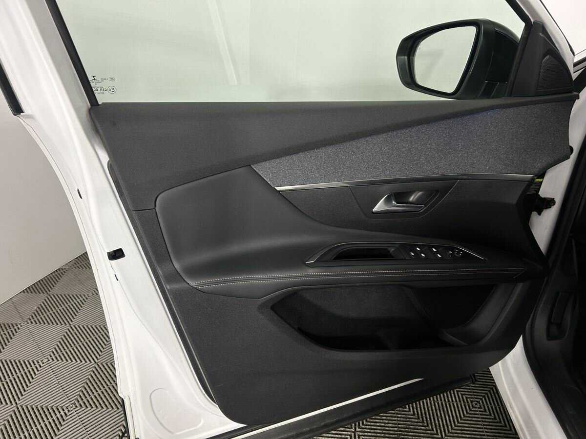 Пежо 5008 б/у, 2020, Автоматическая. Фото: #5