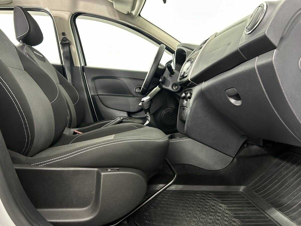 Рено Сандеро б/у, 2021, Механическая. Фото: #13