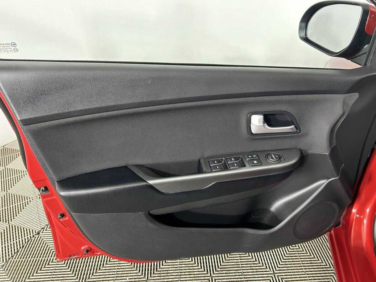 Киа Рио б/у, 2014, Автоматическая. Фото: #6