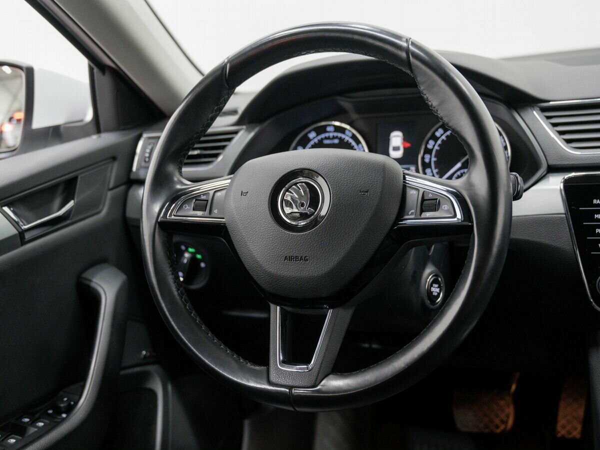 Шкода Суперб б/у, 2018, Роботизированная. Фото: #11