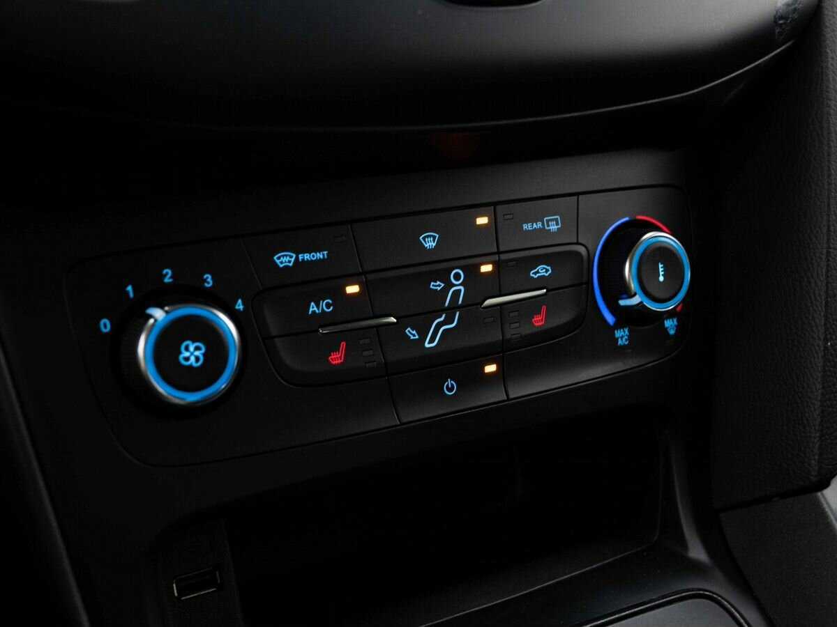 Форд Фокус б/у, 2016, Роботизированная. Фото: #20