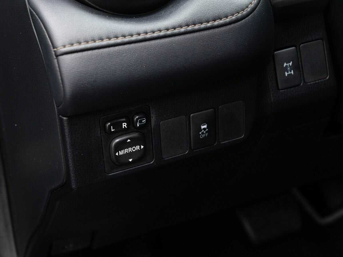 Тойота Рав4 б/у, 2014, Автоматическая. Фото: #15