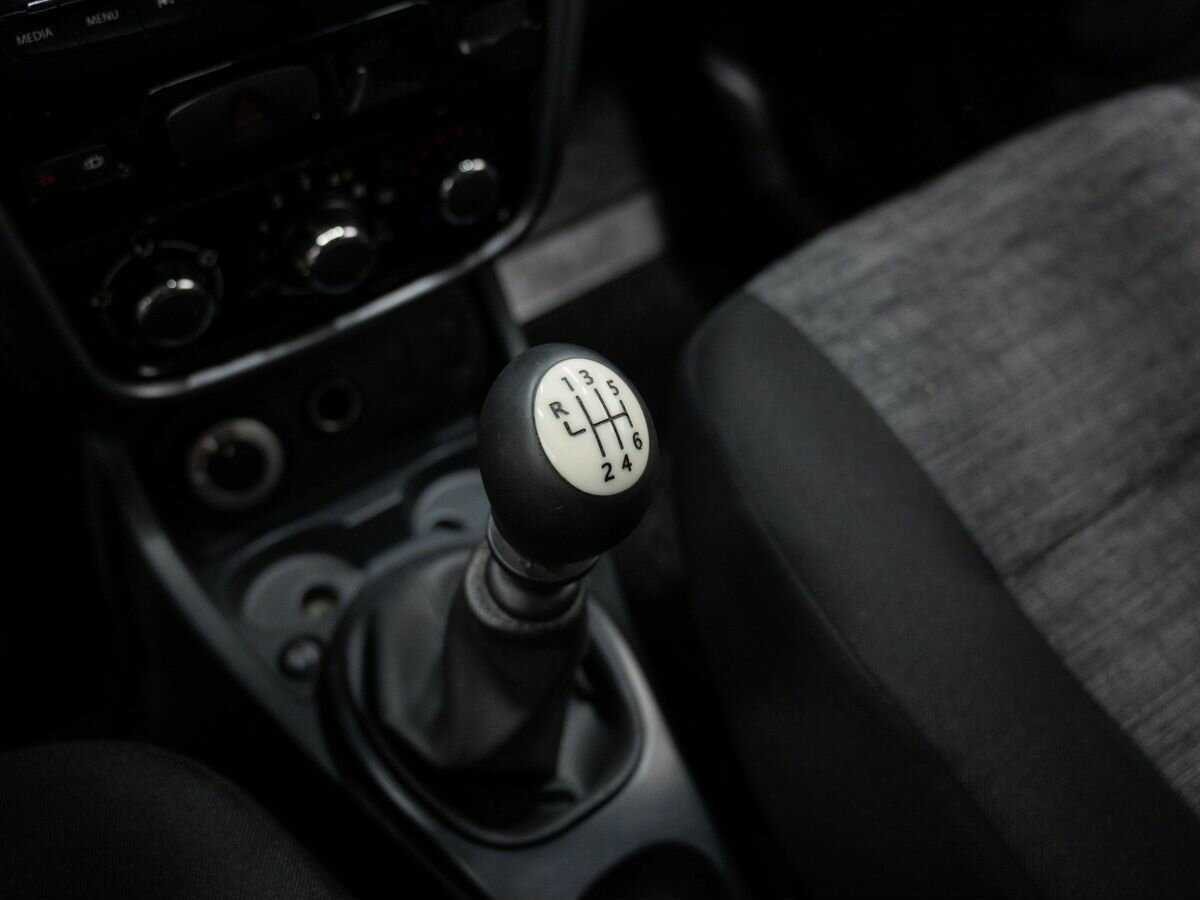 Рено Дастер б/у, 2013, Механическая. Фото: #15