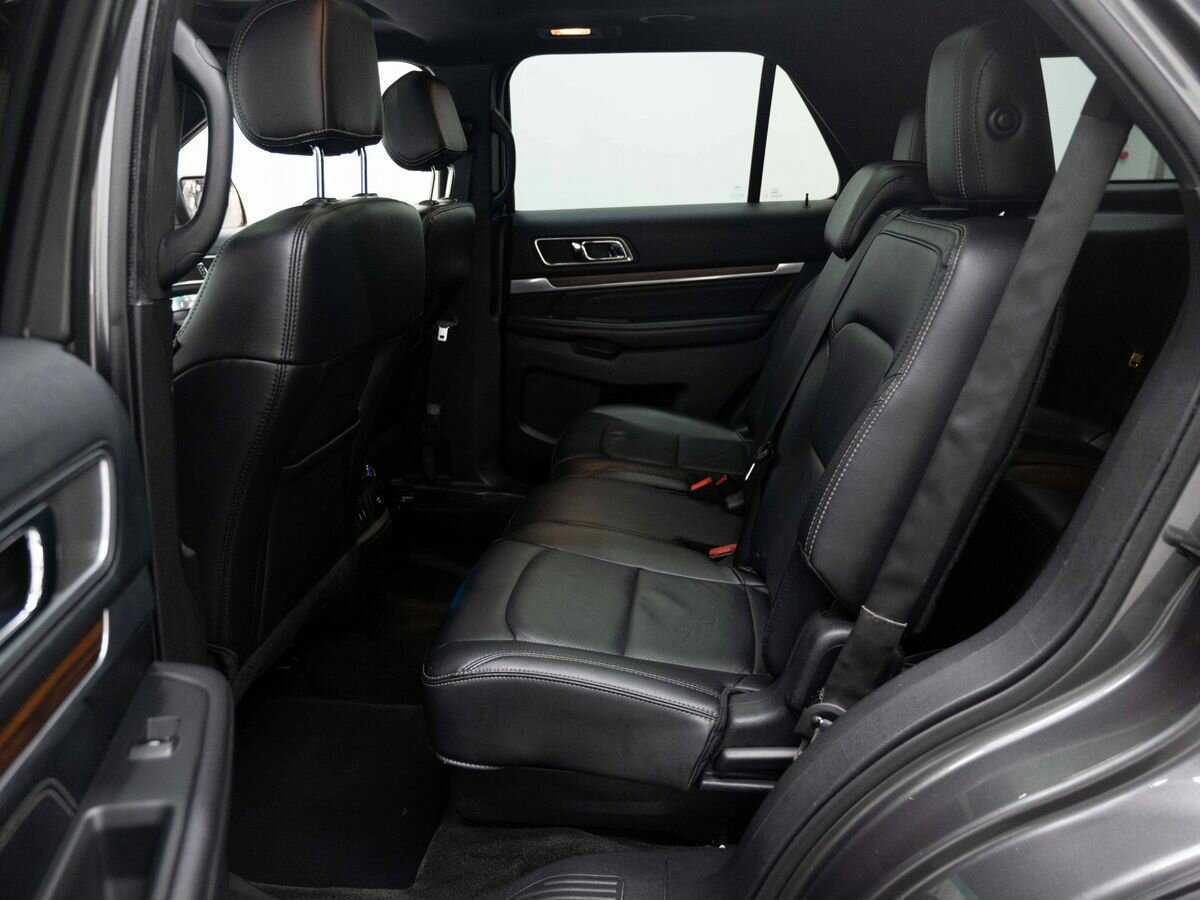 Форд Експлорер б/у, 2016, Автоматическая. Фото: #8