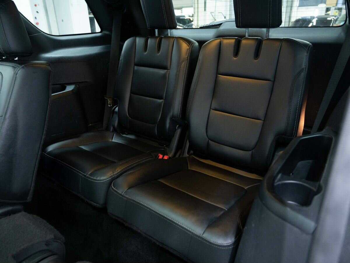 Форд Експлорер б/у, 2016, Автоматическая. Фото: #9