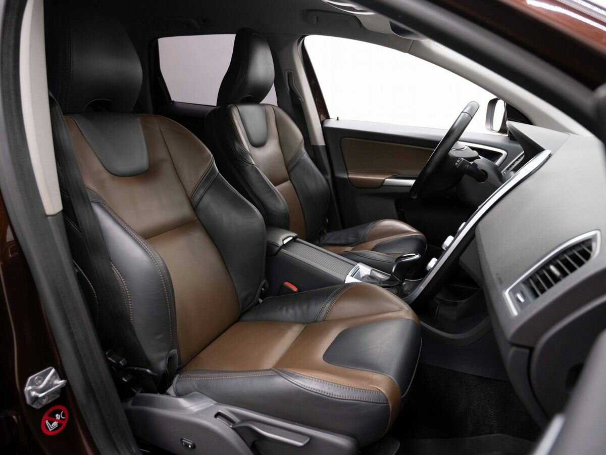 Вольво ИксЦ60 б/у, 2014, Автоматическая. Фото: #11