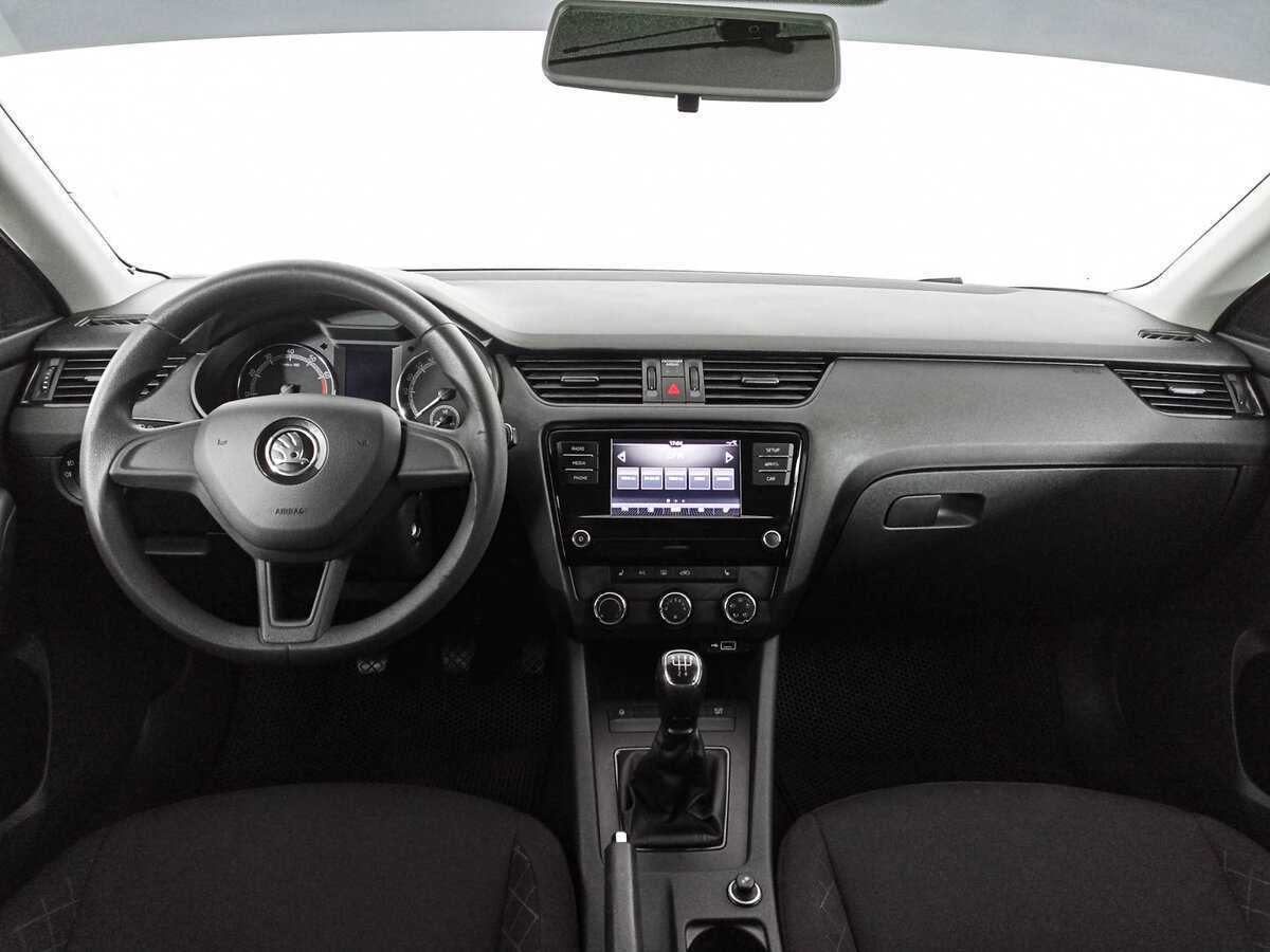 Шкода Октавия б/у, 2019, Механическая. Фото: #11