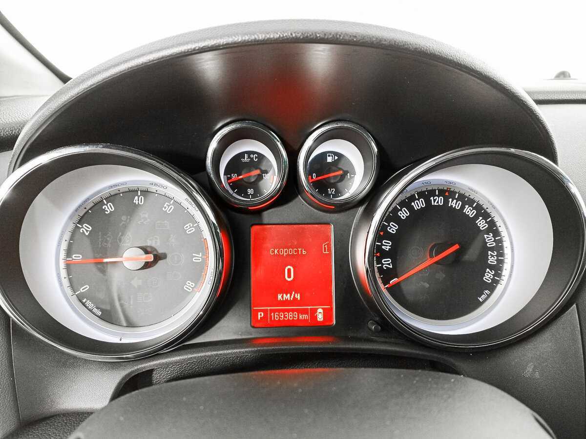 Опель Астра б/у, 2013, Автоматическая. Фото: #10