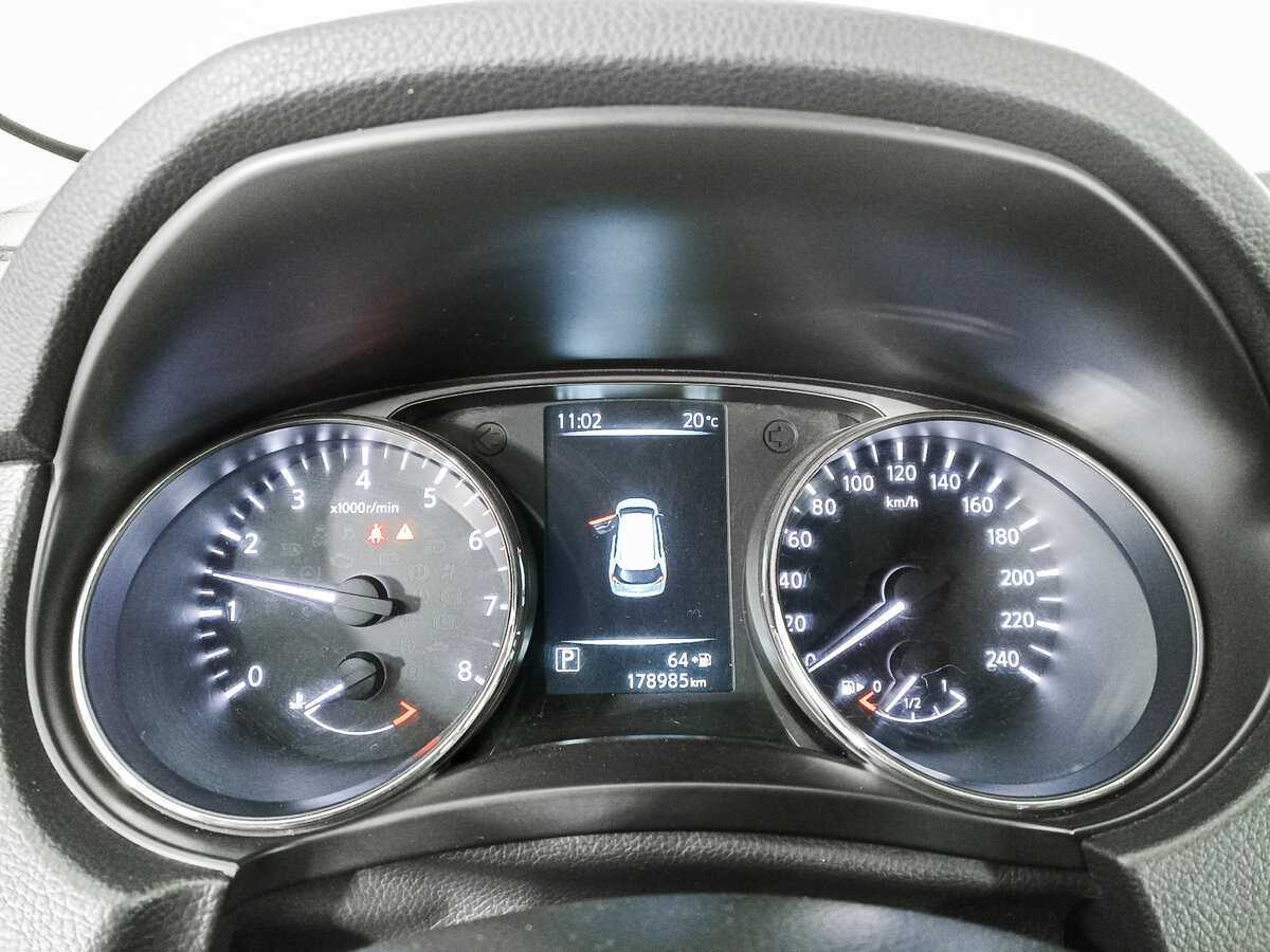 Ниссан Икс-Трейл б/у, 2016, Вариатор. Фото: #12