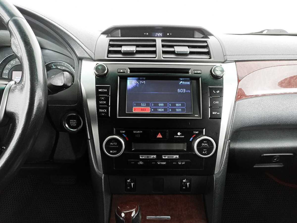 Тойота Камри б/у, 2014, Автоматическая. Фото: #10